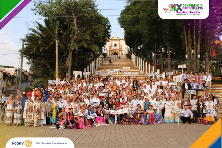 DESFILE DE DELEGACIONES IX CONFERENCIA DISTRITAL 4195