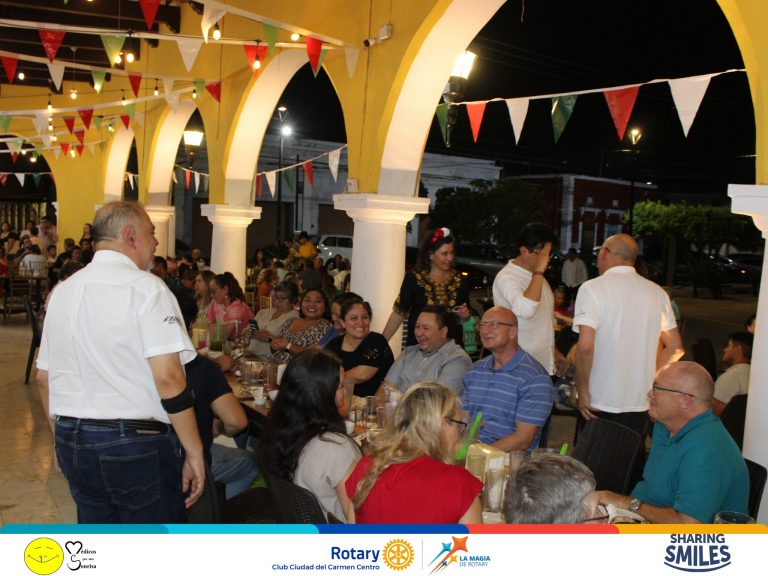 ENTREGA DE RECONOCIMIENTO A CLUBES ROTARIOS POR LA JORNADA DE CIRUGÍAS DE LABIO Y PALADAR HENDIDO