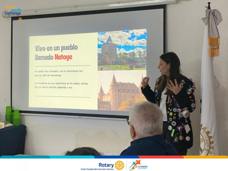 CAMILLE NOS PRESENTÓ NAMUR, BÉLGICA