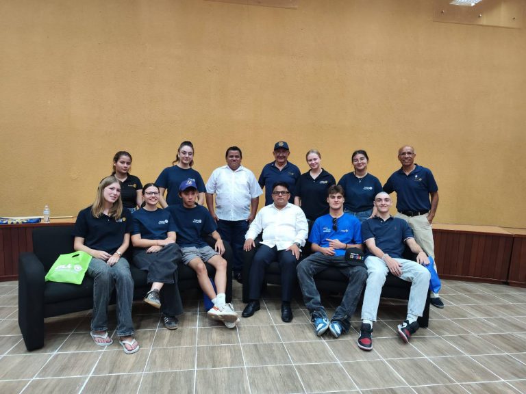 LA UTCAM ACOGIÓ LOS ROTARY YOUTH LEADERSHIP AWARDS (RYLA)