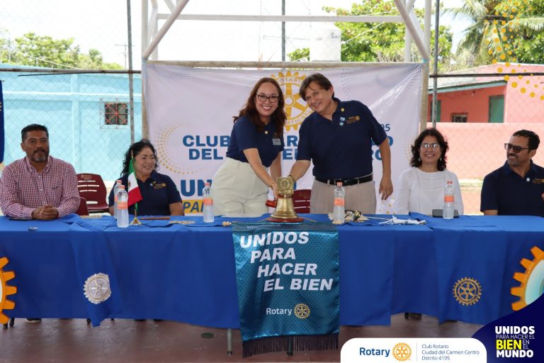 EL CLUB ROTARIO CIUDAD DEL CARMEN-CENTRO RENUEVA LIDERAZGO