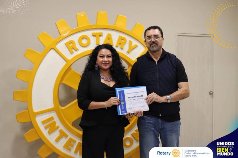 CHARLA ENRIQUECEDORA CON LA DRA. AMPARO RODRÍGUEZ SANTIAGO